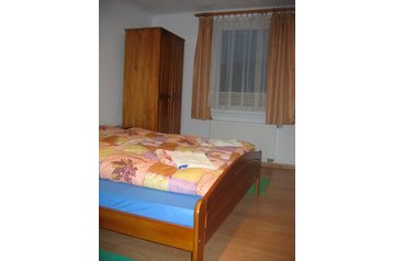 Slovaquie Privát Heľpa, Extérieur